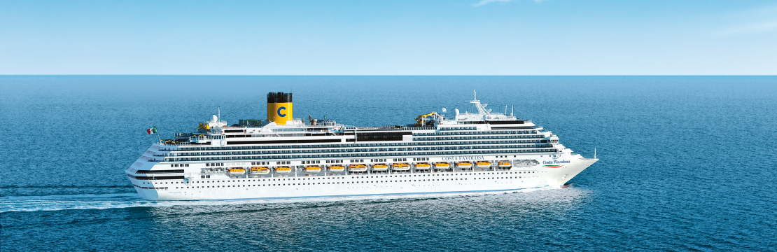 Costa Favolosa auf See